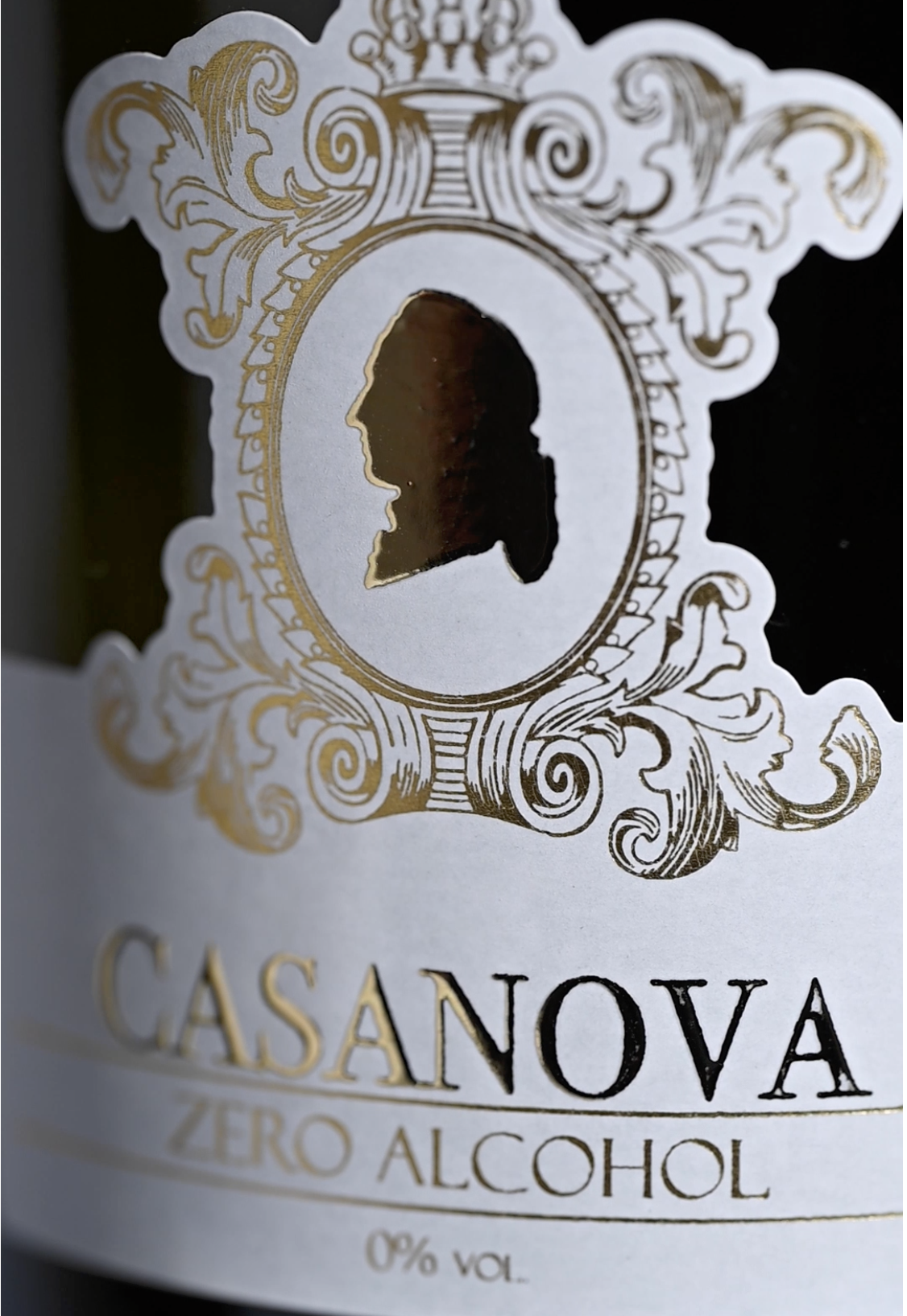 Meet the New Sparkling Experience: Casanova 0.0% Alcohol